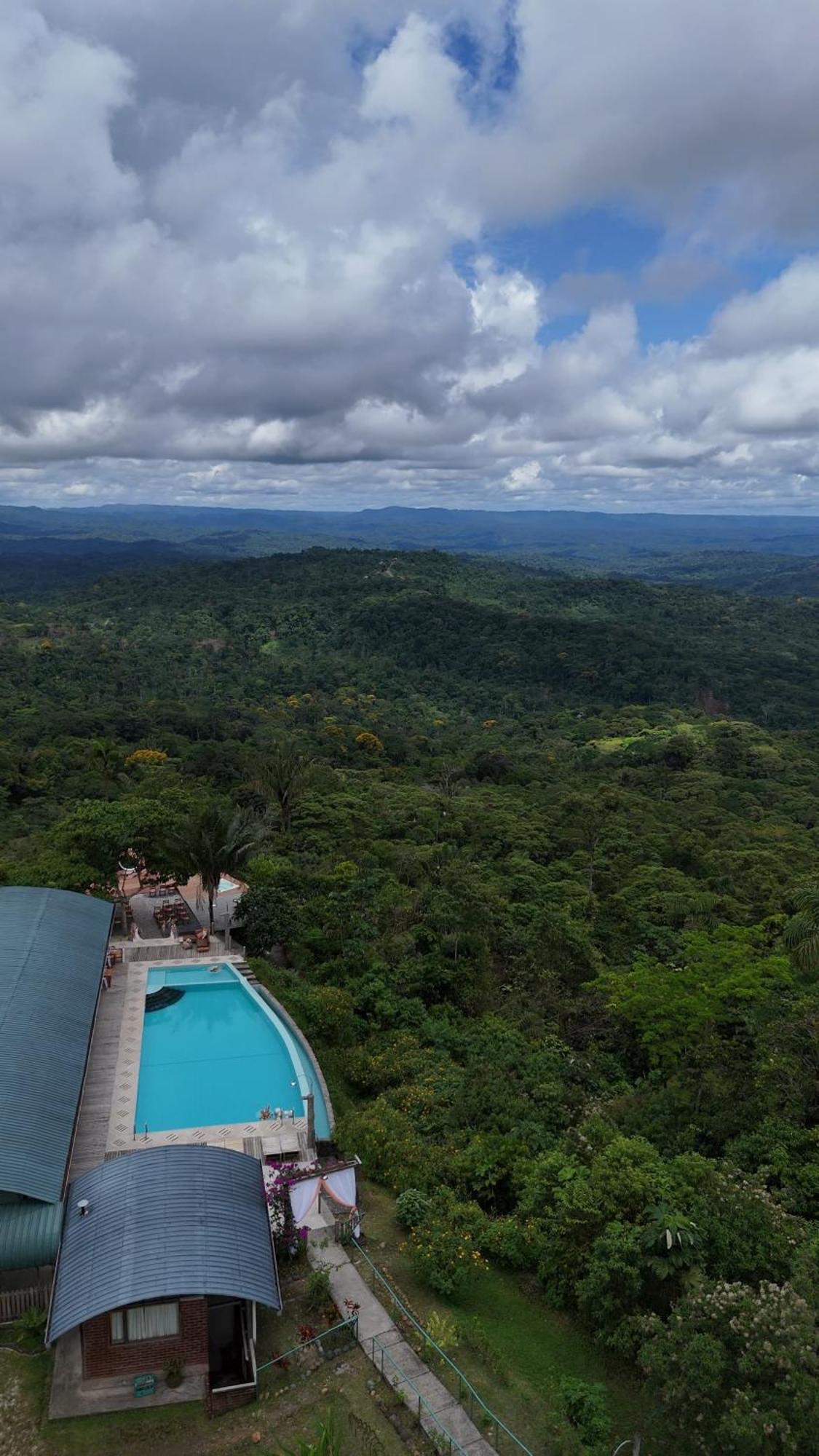 Heimatlos Amazon Lodge Puyo Ngoại thất bức ảnh