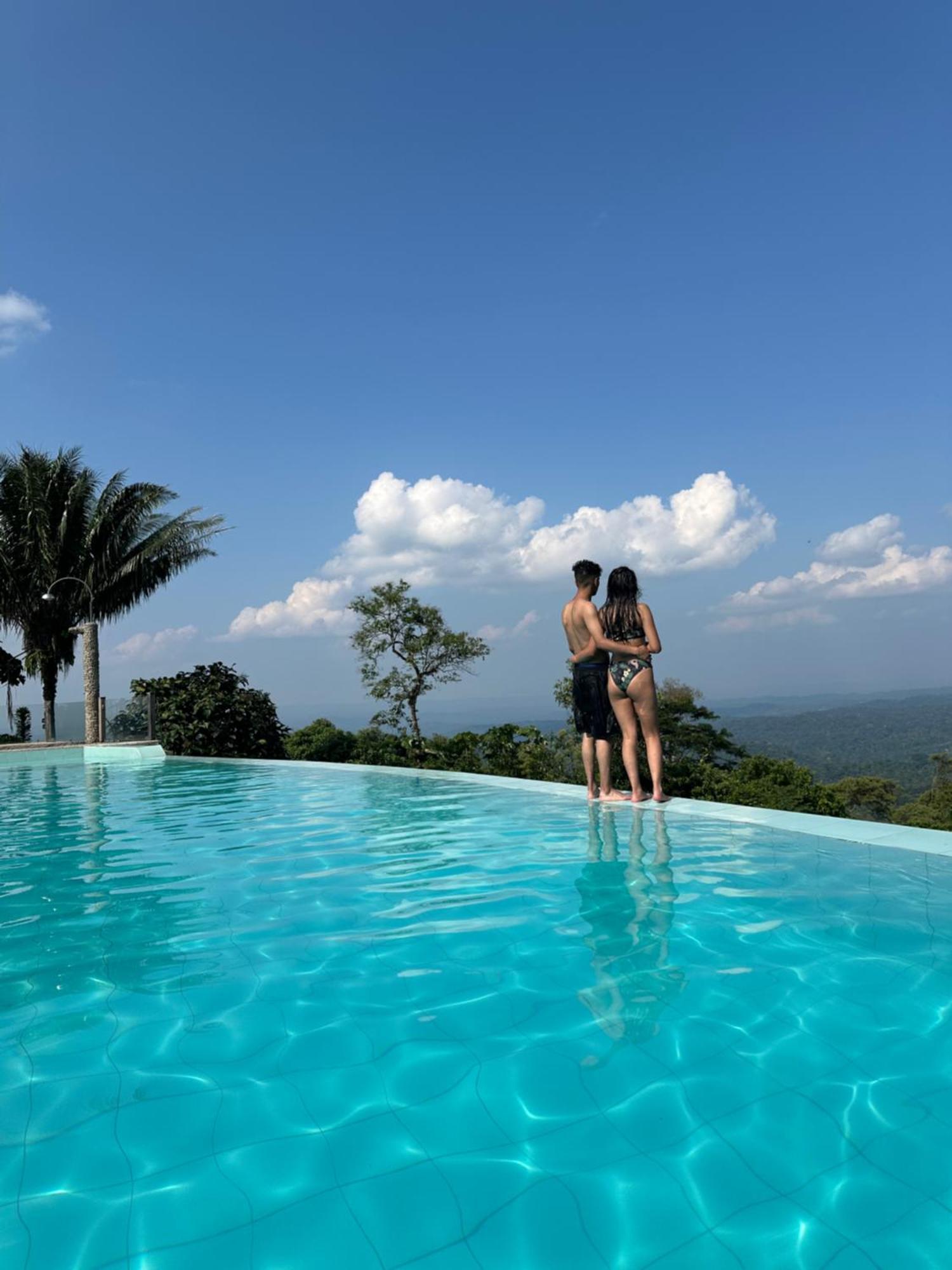 Heimatlos Amazon Lodge Puyo Ngoại thất bức ảnh