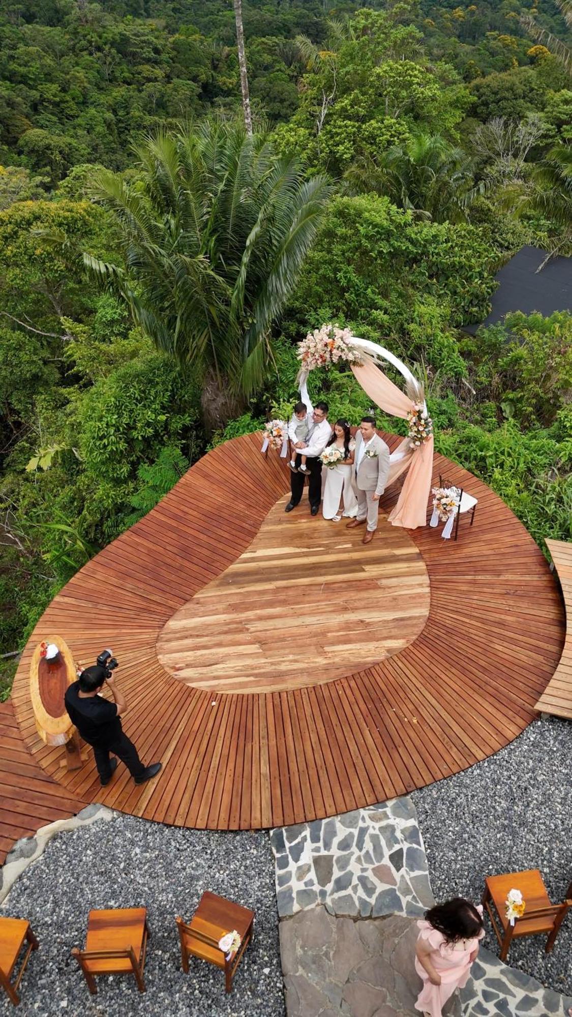 Heimatlos Amazon Lodge Puyo Ngoại thất bức ảnh